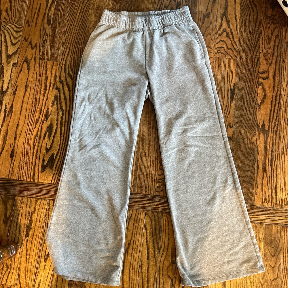 Wild Fable Gray Sweatpants Joggers